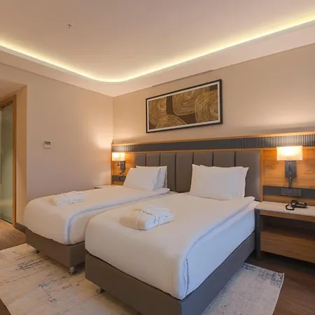 Wyndham *